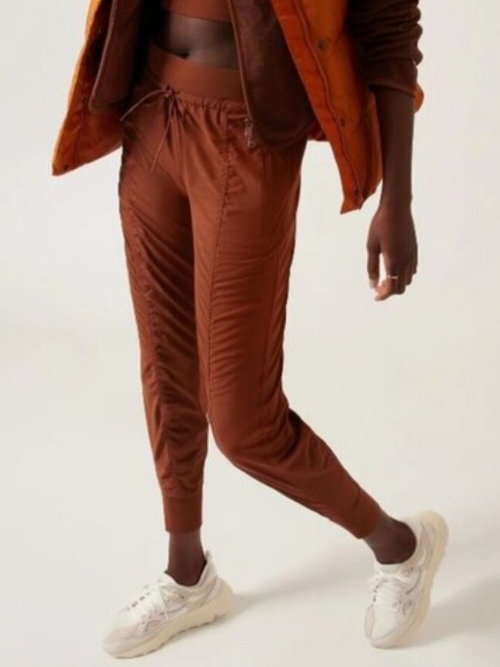 Athleta Attitude II joggers rust brown size 2